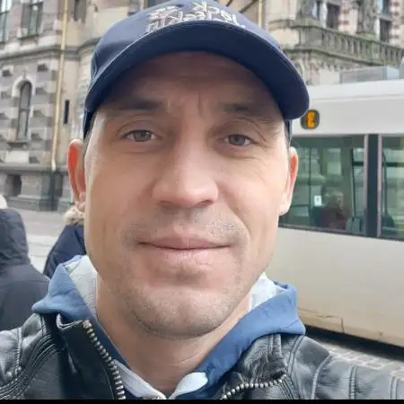 Вячеслав, 43Бремен