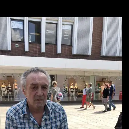 Владимир, 61Вольфсбург