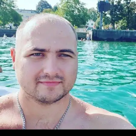 Yury, 32Детмольд 