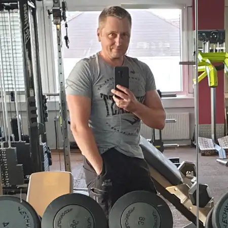 Толик, 47 Дармштадт