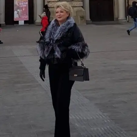 Мирослава, 55Гюстров 