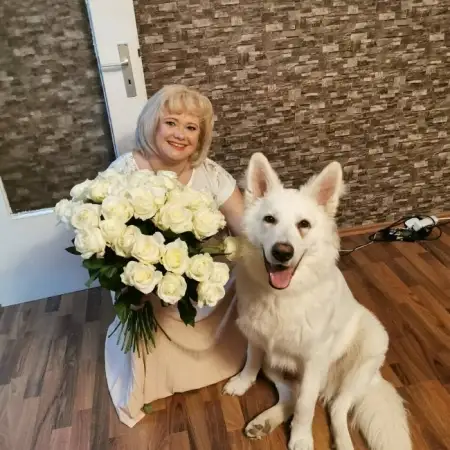 Emiliia, 51Гамбург 