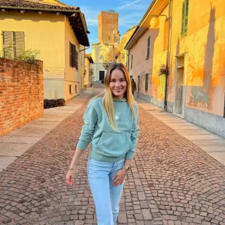 Анна, 32Нойебранденбург 