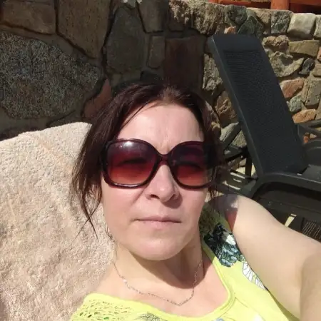 Olga, 46