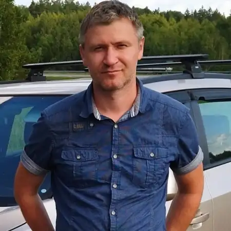 Vlad, 39