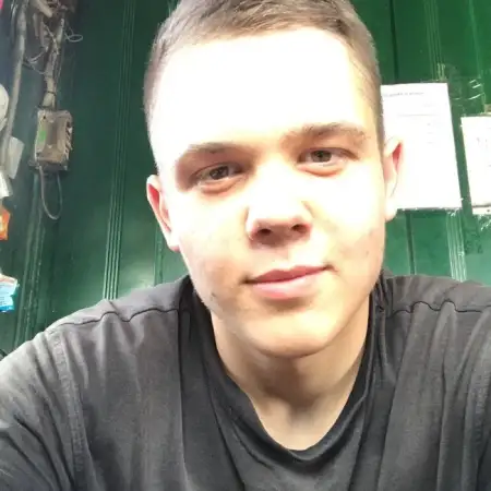 Адам, 23Ганновер