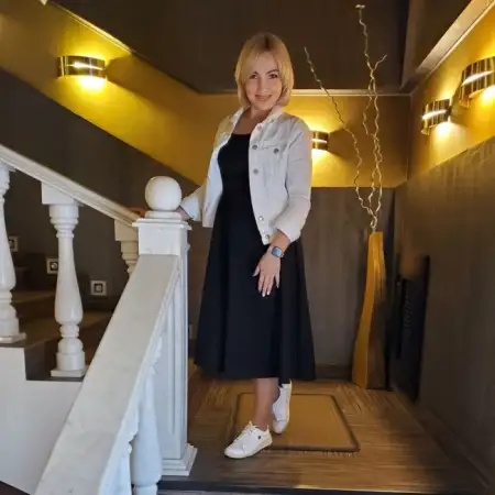 Оксана, 40