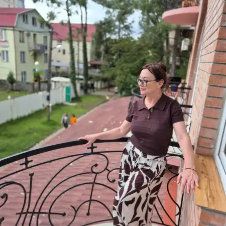 Elena, 51Гиссен