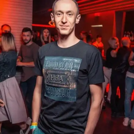 Kym, 38Берлин 