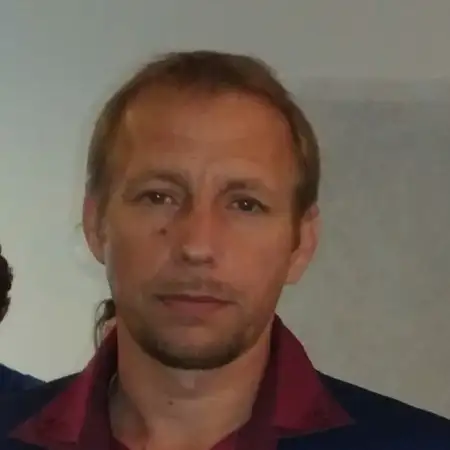 Константин, 49Ньюсс 