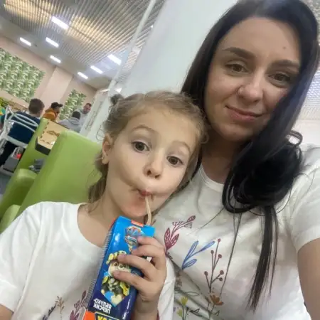 Iryna, 34