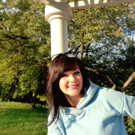 Alena, 52