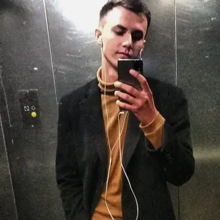 Yevgeniy, 29Монхенгладбах