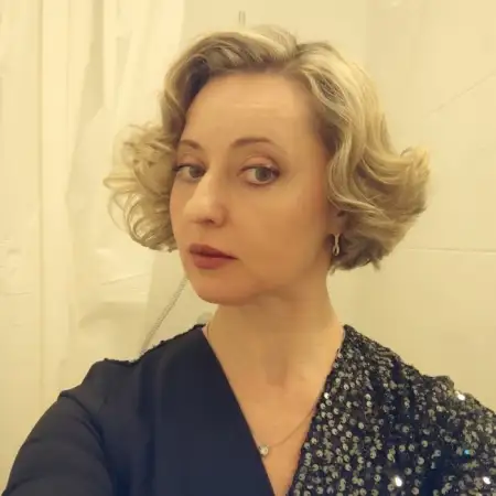 Olga, 49