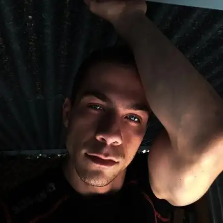 Victor, 29Галле 