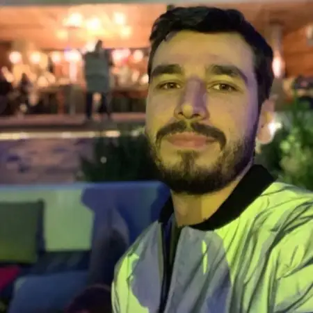 Roman, 37Берлин 