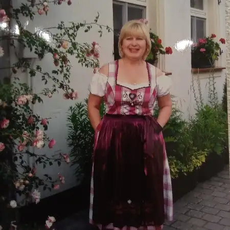 Natali, 64