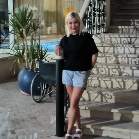 Елена, 48