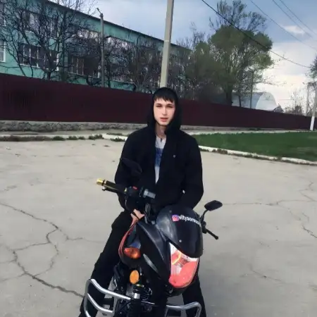 Витя, 22Берлин 