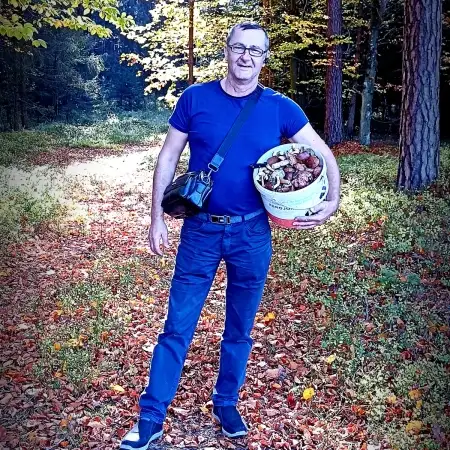 Valerij, 54