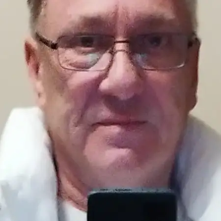 Виктор, 70
