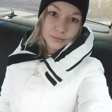 Alina, 31