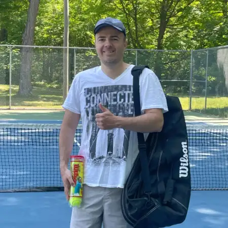 Sergio, 42