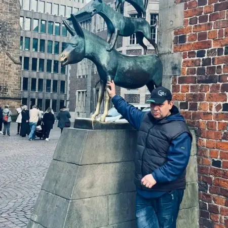 Владимир, 55Бремен 