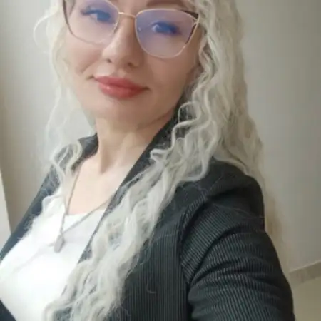 Olga, 38