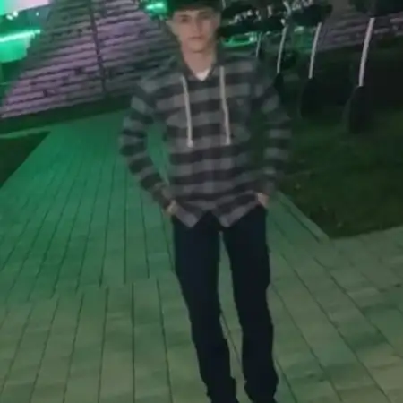Ахмед, 20Берлин 