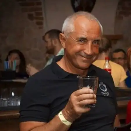 Александр, 68Штутгарт 