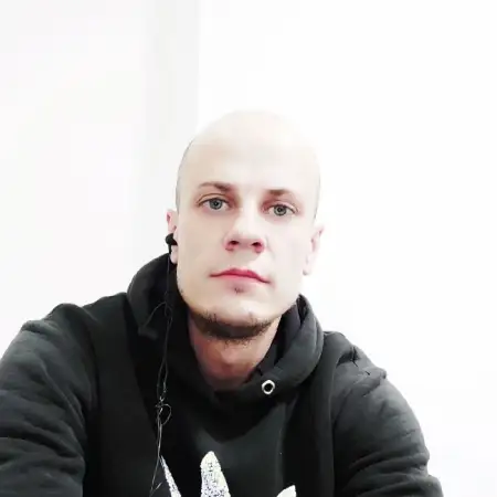Danilo, 38Карлсруэ 