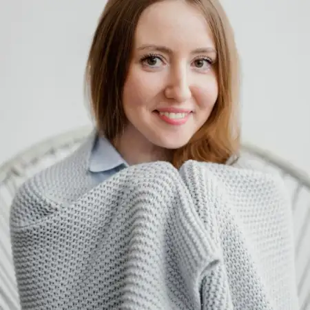 Irina, 42