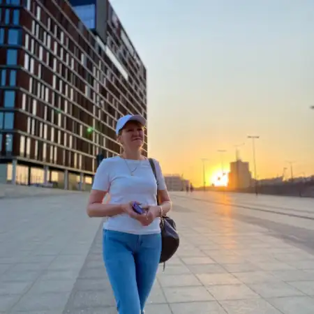 Tetiana, 52