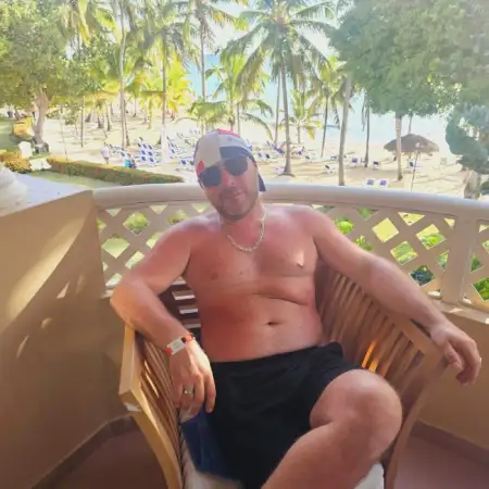 Виктор, 45Бохольт 