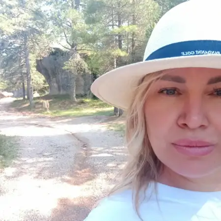 анна, 46