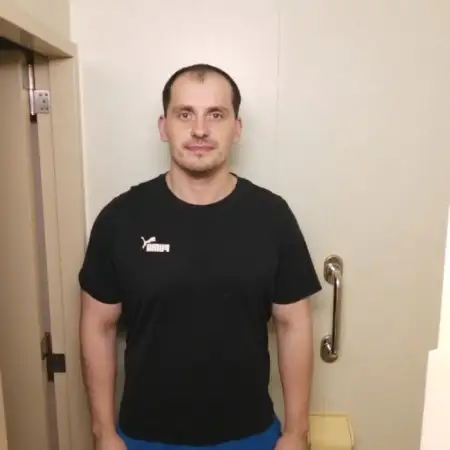 Виталий, 32