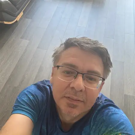 Дмитрий, 50