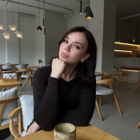 Лиза, 30