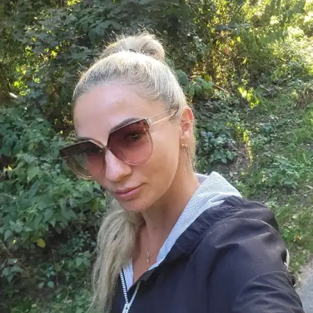 Tina, 44Билефельд 