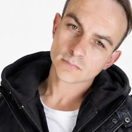 Alex, 38Нойётинг 