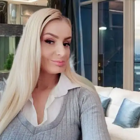 Svetlana, 53