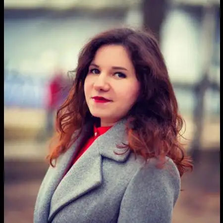 Ксения, 30