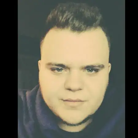 Michael, 33Саарлэнд