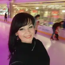 Alena, 52