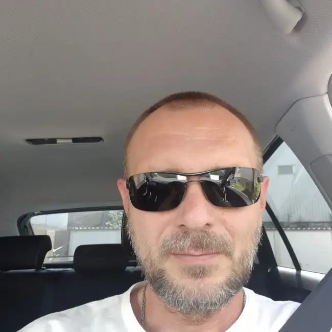 Дмитрий, 48