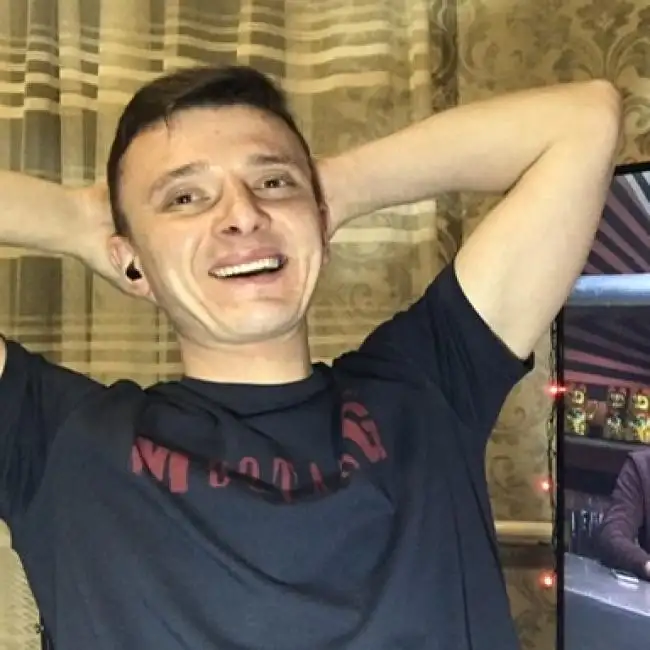 Dima, 37, Дрезден - Gratis