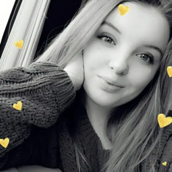 Алёна, 26, Дюссельдорф - Gratis