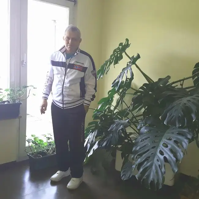 Veniamin, 68, Нюрнберг - Gratis
