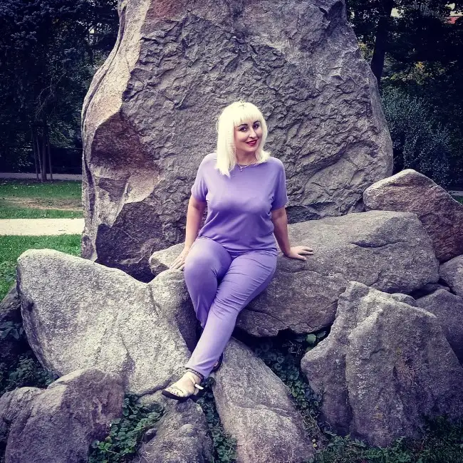 Svetlana, 38